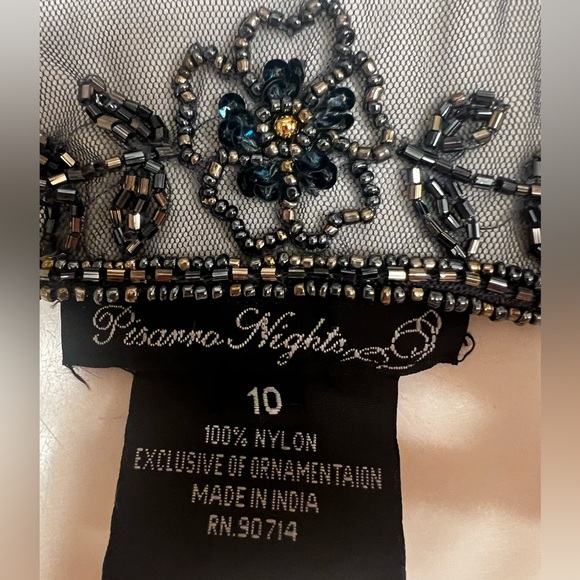 Pizarro Nights Hand-beaded bolero. - Picture 5 of 13